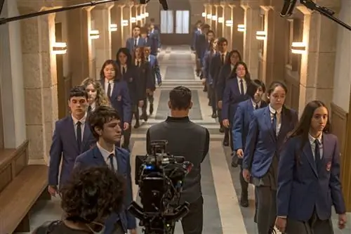 Это «Школа-интернат Las Cumbres