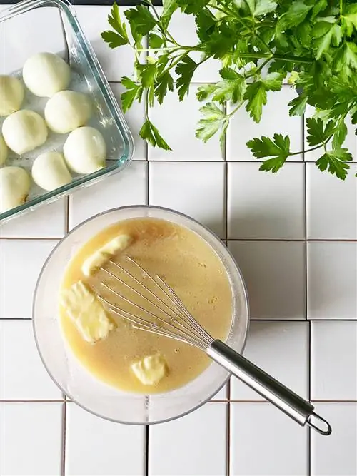 Рецепты с дизайнерским луком с белым маслом мисо