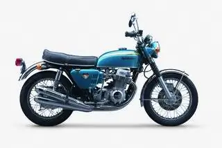 Honda CB750 1972 Япония. 1969-1978 750 куб.см. Дизайнер Honda Motor Company. Изображение предоставлено The Barber Vintage… Honda CB750 1972 Япония. 1969-1978 750 куб.см. Дизайнер Honda Motor Company. Изображение предоставлено The Barber Vintage…