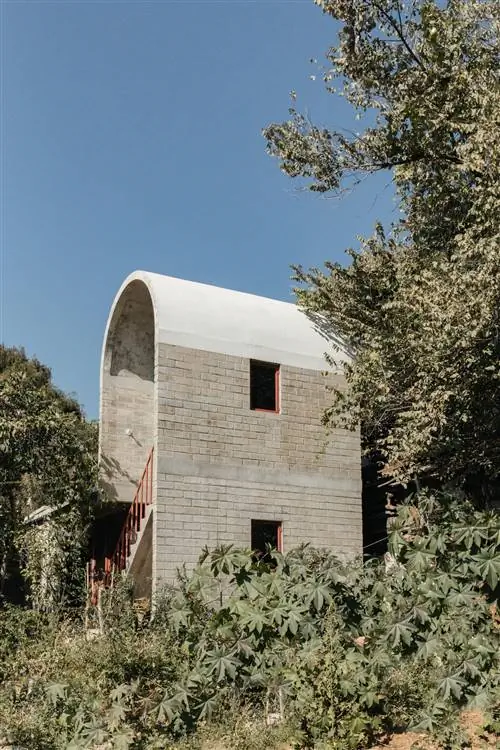 Дом Casa Martha в Мексике с изогнутой крышей, экологичный дом в Мексике