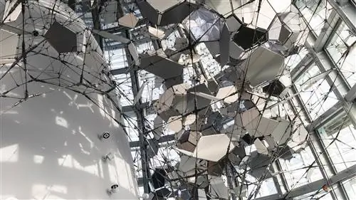 Инсталляция Cloud Cities Barcelona toms saraceno torre glories