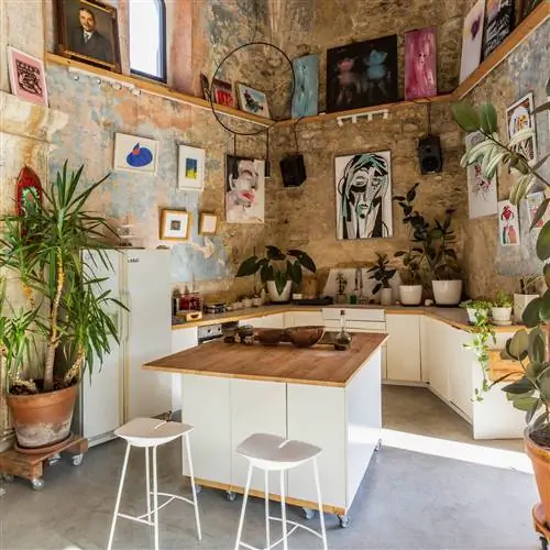 Романская церковь в Бискайе, превращенная в дизайнерский дом