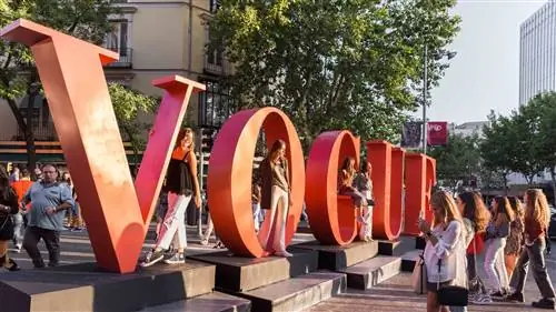 VFNO: модное событие, прощающееся с возвращением лета