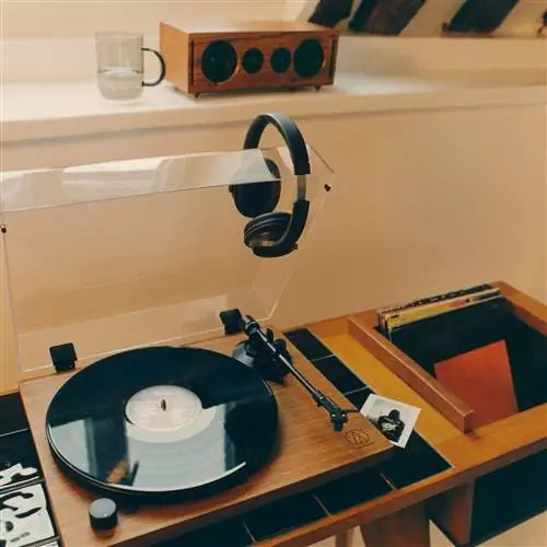 Проигрыватель для наушников и динамиков из коллекции Zara Home