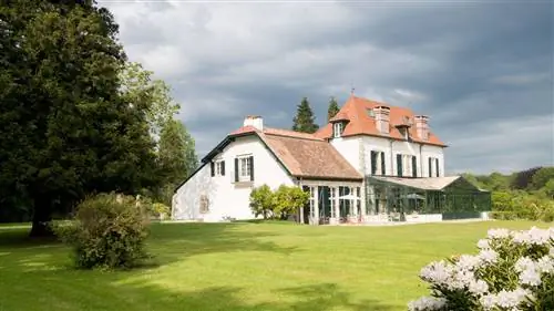 Новый интернет-магазин украшений MARTA DE LA RICA называется GAZTELUR