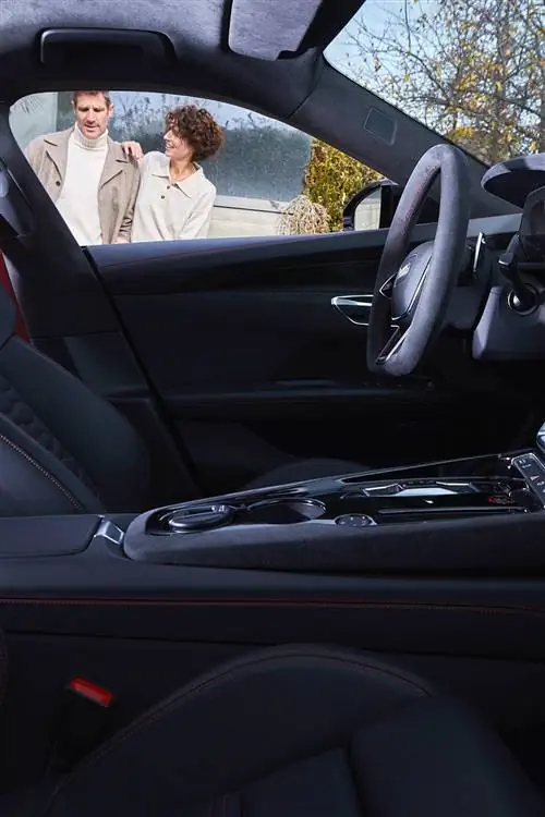 Audi RS etron GT - новый автомобиль, который на самом деле является произведением искусства