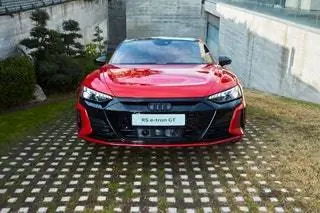 Новый Audi RS etron GT - самый спортивный электромобиль немецкой фирмы