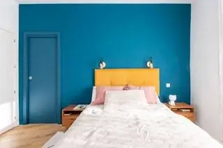 Таким образом можно было объединить элементы и сделать все более интегрированным. Конечно намек на цвет…