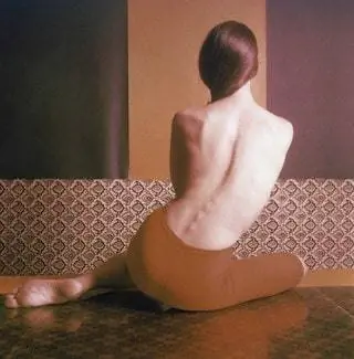 Топлесс-модель позирует спиной к объективу Horst P. Horst