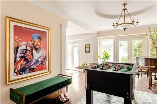 Теперь это особняк PRINCE OF BEL AIR доступен на AIRBNB