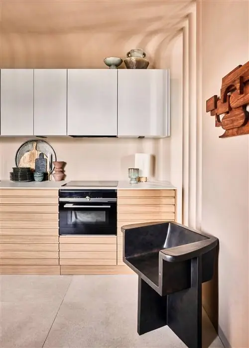 Модель кухни Kvik CIMA Light Oak из массива дерева