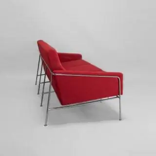 Диван 3303 от Арне Якобсена для Фрица Хансена, 1956 год