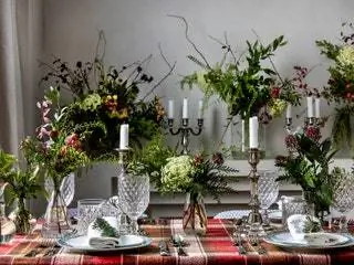 Мы хотели отдать дань уважения фламандским художникам 15 и 16 веков, - рассказывают в Estudio Rebuelta. Таким образом…