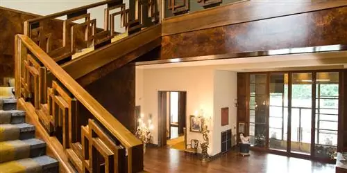 Мы вошли в виллу Некки, самый кинематографичный дом 20-го века