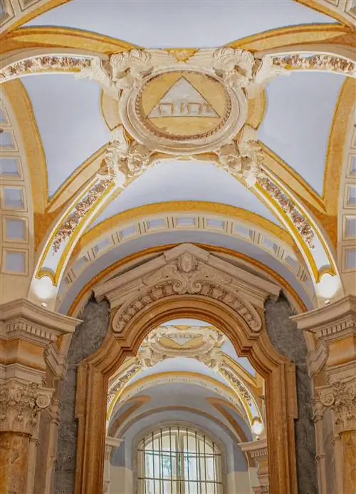 Палчио Людовице