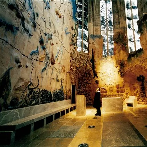День, когда мы посетили с Микелем Барсело его часовню Святого Причастия в соборе Пальмы