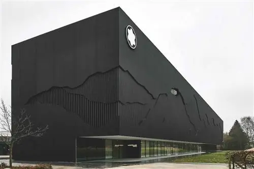 разработан для Montblanc. Новое здание, расположенное в Гамбурге рядом со штаб-квартирой, собирает историю фирмы и…