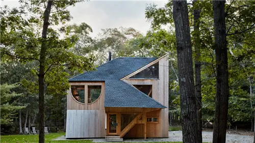 СКРЫТЫЕ СОКРОВИЩА: Antler House, космический дом посреди леса