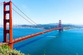 9 самых ВПЕЧАТЛЯЮЩИХ мостов, которые нужно пересечь