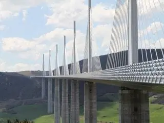 9 самых ВПЕЧАТЛЯЮЩИХ мостов, которые нужно пересечь