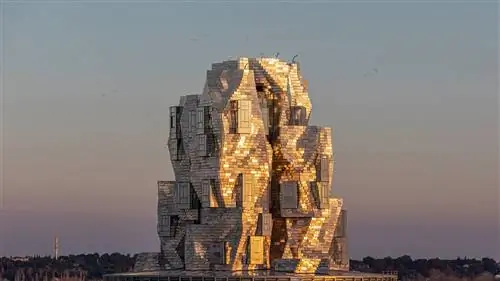 Luma Tower Фрэнка Гери откроется в июне