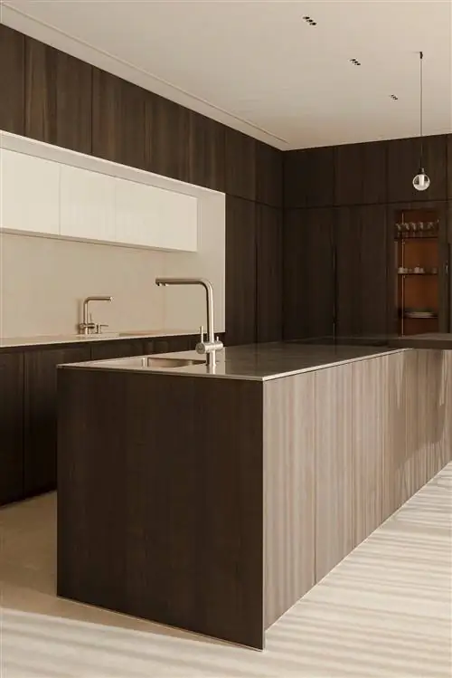 Самый красивый дом в Альбасете играет с солнцем 365 дней в году