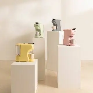 Potts Stylance - это небольшая и компактная эспрессо-машина с несколькими капсулами. Подходит для приготовления кофе во всех форматах…