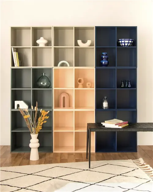 Стеллаж из лакированного МДФ угольно-серого цвета от Really Niche Things на Maisons du Monde