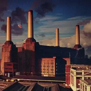 Электростанция Battersea в Лондоне - это название здания, которое появляется на обложке Pink Floyd’s Animals. В… Электростанция Battersea в Лондоне - это название здания, которое появляется на обложке Pink Floyd’s Animals. В…
