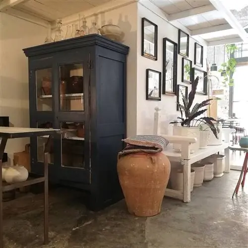 Мебель извлечена из Амато Соле