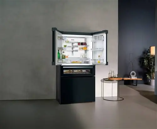 Новый 572-литровый холодильник Multidoor от Siemens имеет две двери в холодильной камере, а также…