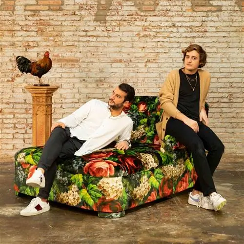 Quintana Partners подписывает очень YEYÉ COLLECTION