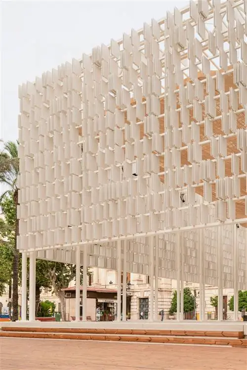 Агора Валенсия, художественное сердце столицы дизайна Валенсии, стала реальностью