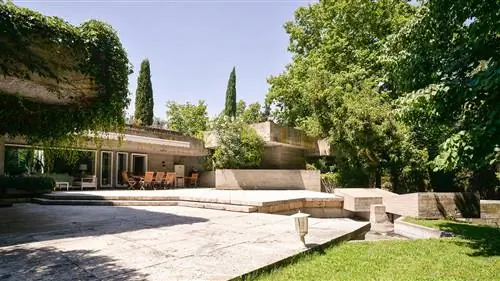 АРХИТЕКТУРА В ИСЧЕЗНОВЕНИИ: Casa Carvajal, чудо брутализма в Мадриде