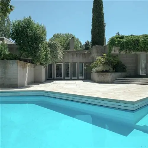 АРХИТЕКТУРА В ИСЧЕЗНОВЕНИИ Casa Carvajal - чудо брутализма в Мадриде