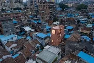 Китайская студия Urbanus провела очень оригинальный ремонт в микрорайоне Хайчжу, районе очень…