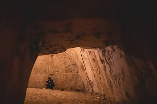 Джеппе Хайн в Ruinart в подвалах les crayères 2022