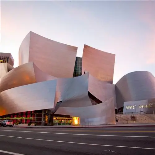 10 самых красивых проектов Фрэнка Гери