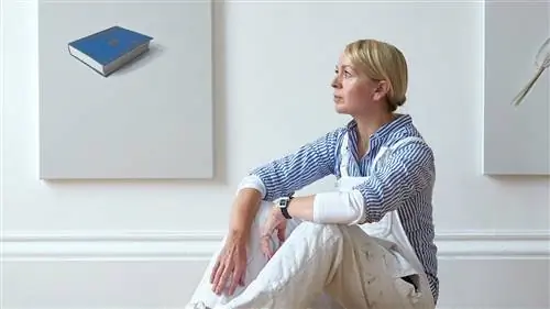 Элисон Уотт, художница, вдохновленная книгами и предметами
