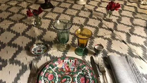 Воскресный стол Хесуса Морайме, веселого и очарованного