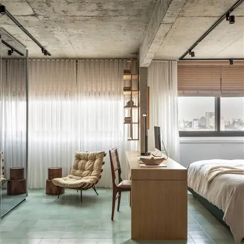 Квартира в Сан-Паулу, где ПОВОРОТНЫЕ ДВЕРИ изменили все