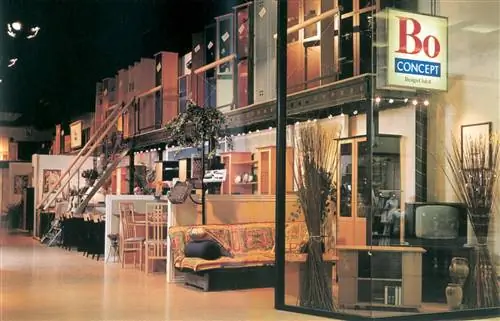 Это был первый магазин BoConcept в Париже в 1993 году