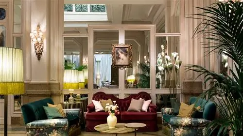 DIMORESTUDIO модернизирует холл легендарного 'Grand Hotel et de MILAN