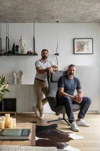 Архитектор Шади Абу Жауд живет со своим бойфрендом в этой парижской квартире