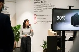 Среди прочего, Альмудена отметил, что мы проводим 90% нашего времени в помещении, даже не задумываясь…