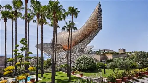 HOTEL ARTS в Барселоне хочет, чтобы вы ВОССОЕДИНИЛИСЬ