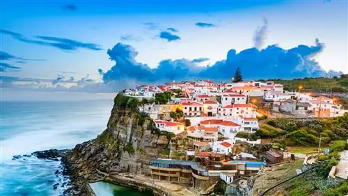 Самые красивые прибрежные города Португалии