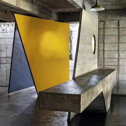 Этот CEMENT BOX из Сан-Паулу - дань уважения МАТЕРИ-ХУДОЖНИКУ