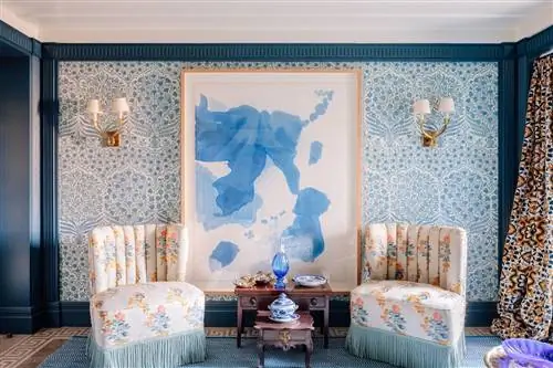В этом сказочном доме ни один уголок не остается без внимания, здесь главными героями являются голубые тона