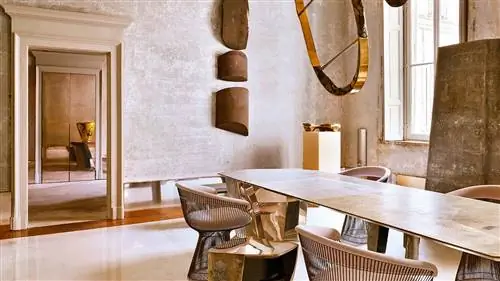 CASOPLÓN и PENTHOUSE уже есть в словаре